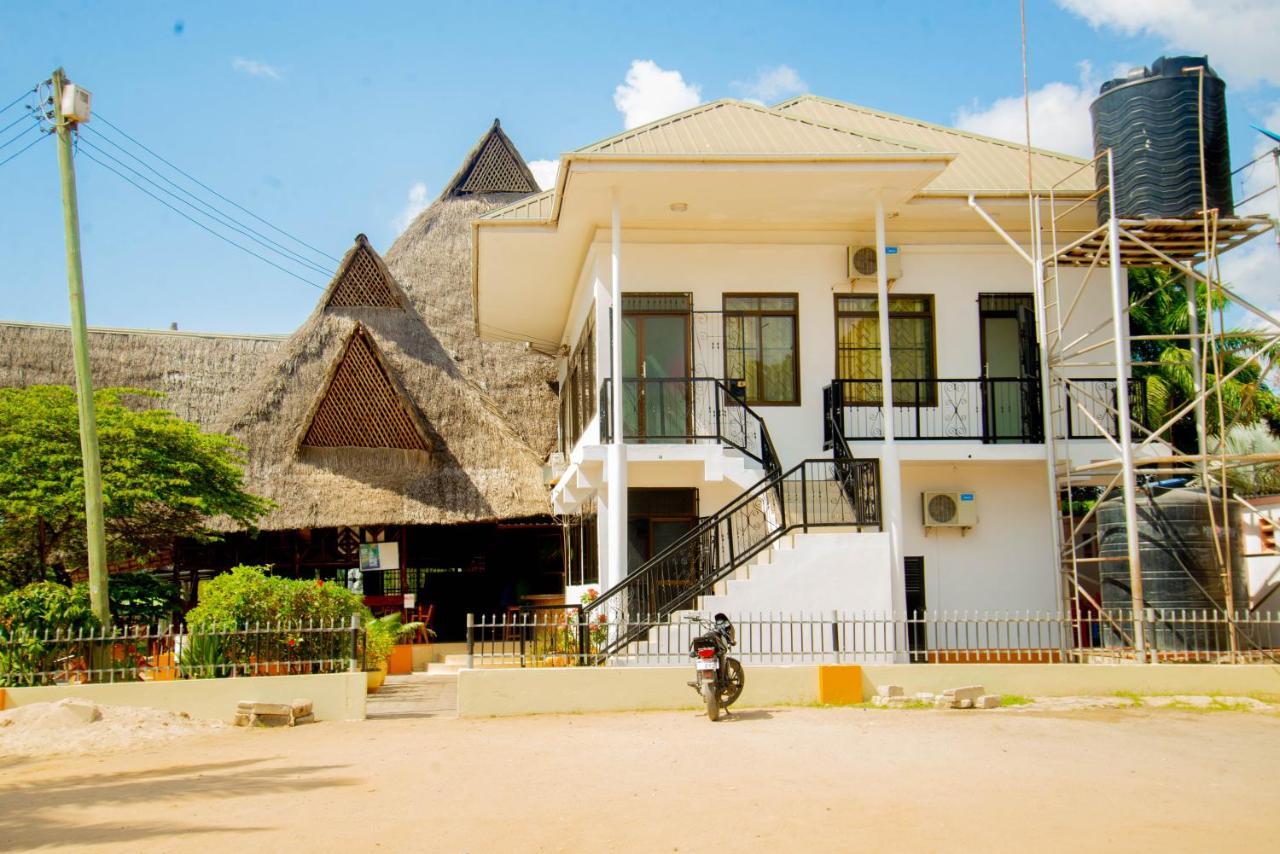 Flamingo Hotel Kinyerezi Dar-es-Salaam Eksteriør bilde